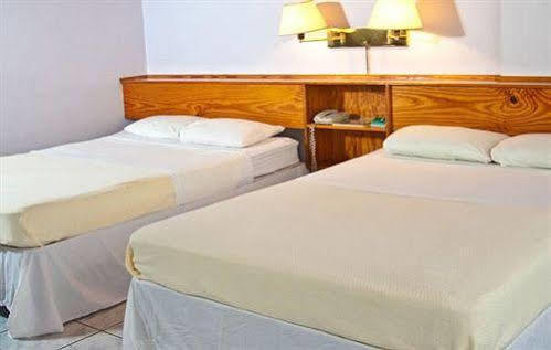 Garraway Hotel Roseau Zewnętrze zdjęcie